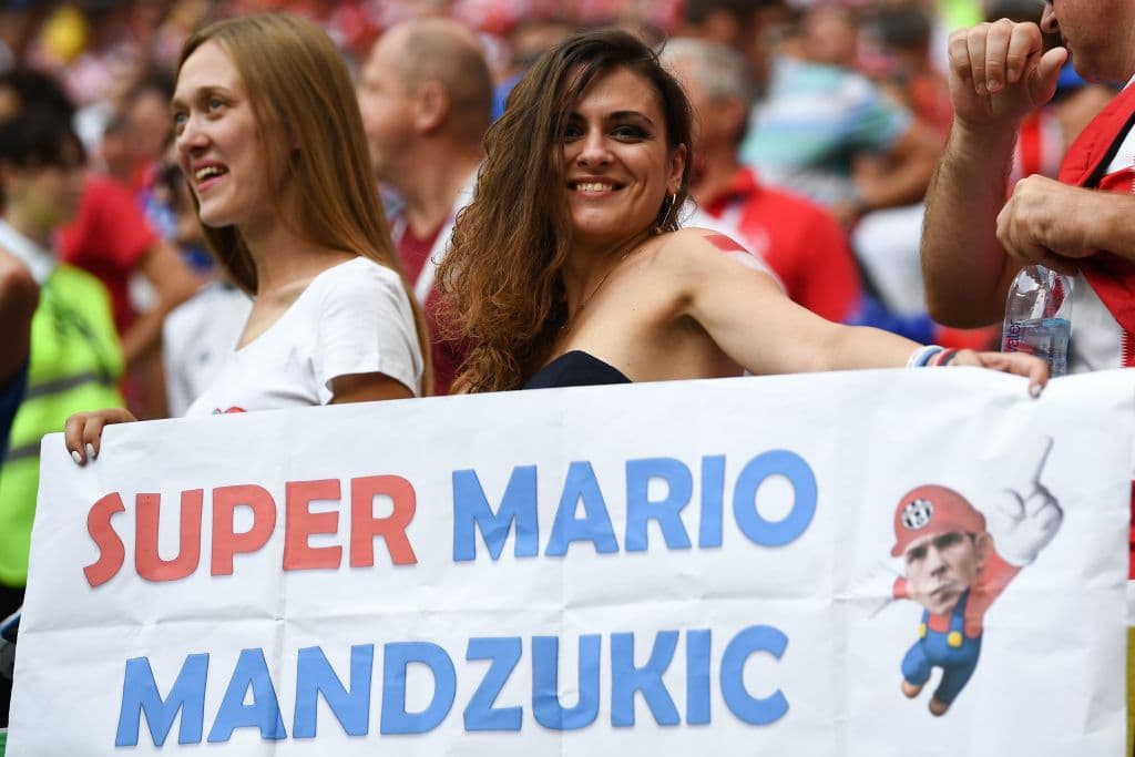 Los fanáticos del mundo vibran con la fiesta de la final entre Francia y Croacia, donde la alegría y el colorido se tomaron el estadio de Luzhniki para conocer el campeón de Rusia 2018.