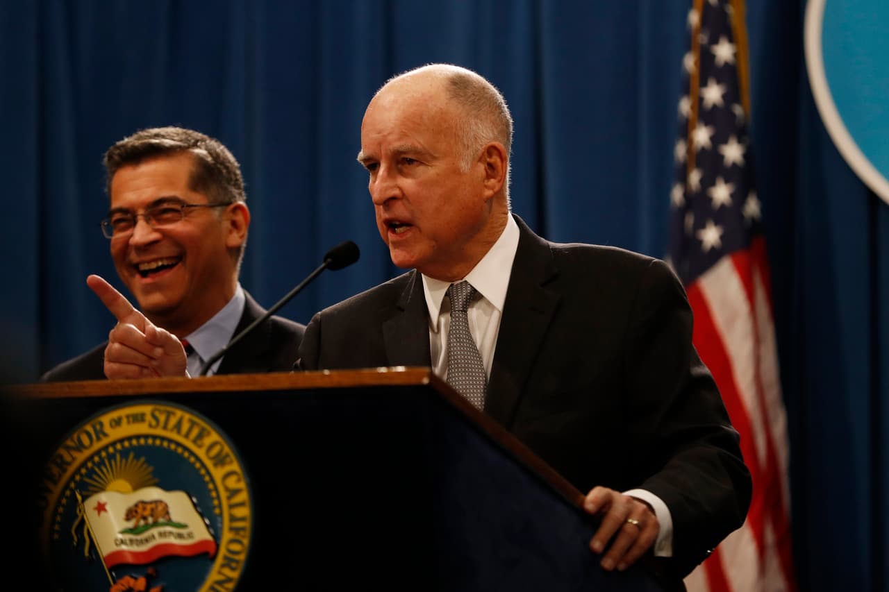 "Esto es ir a la guerra contra California": gobernador Jerry Brown sobre demanda del gobierno