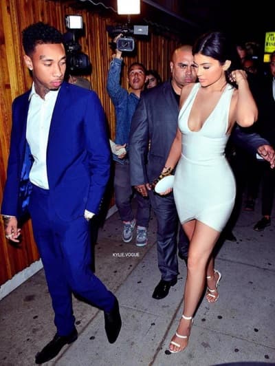 Se trata del rapero Tyga, con quien Kylie mantuvo una relación durante tres años (2014 - 2017), pues asegura que fue parte importante de la faceta empresarial de Kylie.