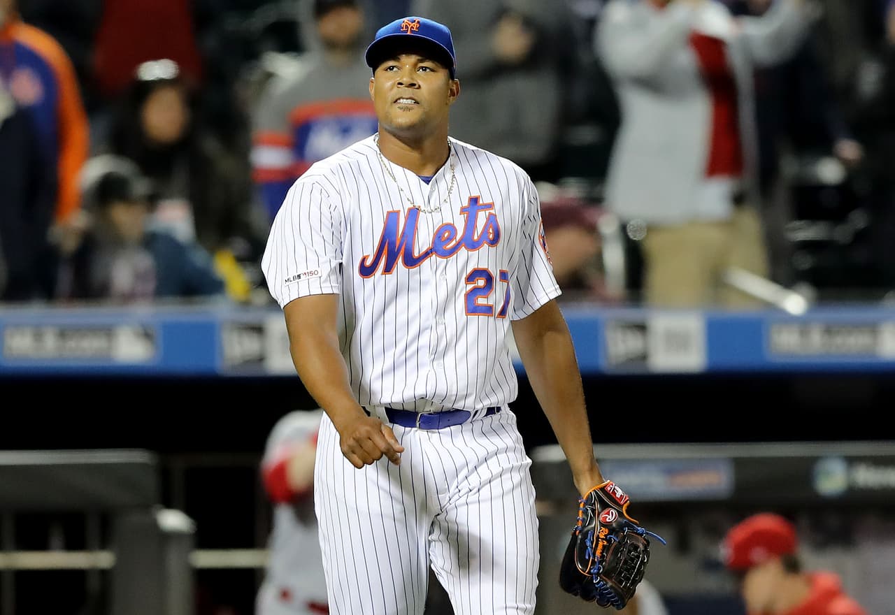 El dominicano Jeurys Familia, de New York Mets, fue castigado en octubre de 2016 con 15 partidos tras un episodio de violencia doméstica con su esposa.