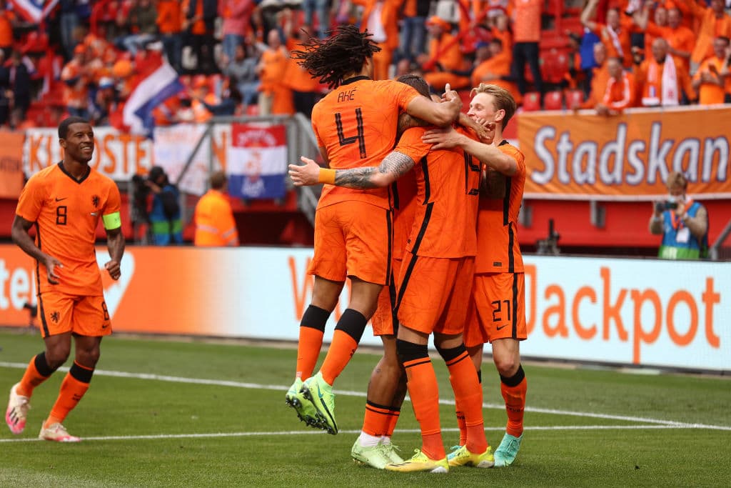 Holanda da un golpe de autoridad y golea a Georgia rumbo a la Euro 2020