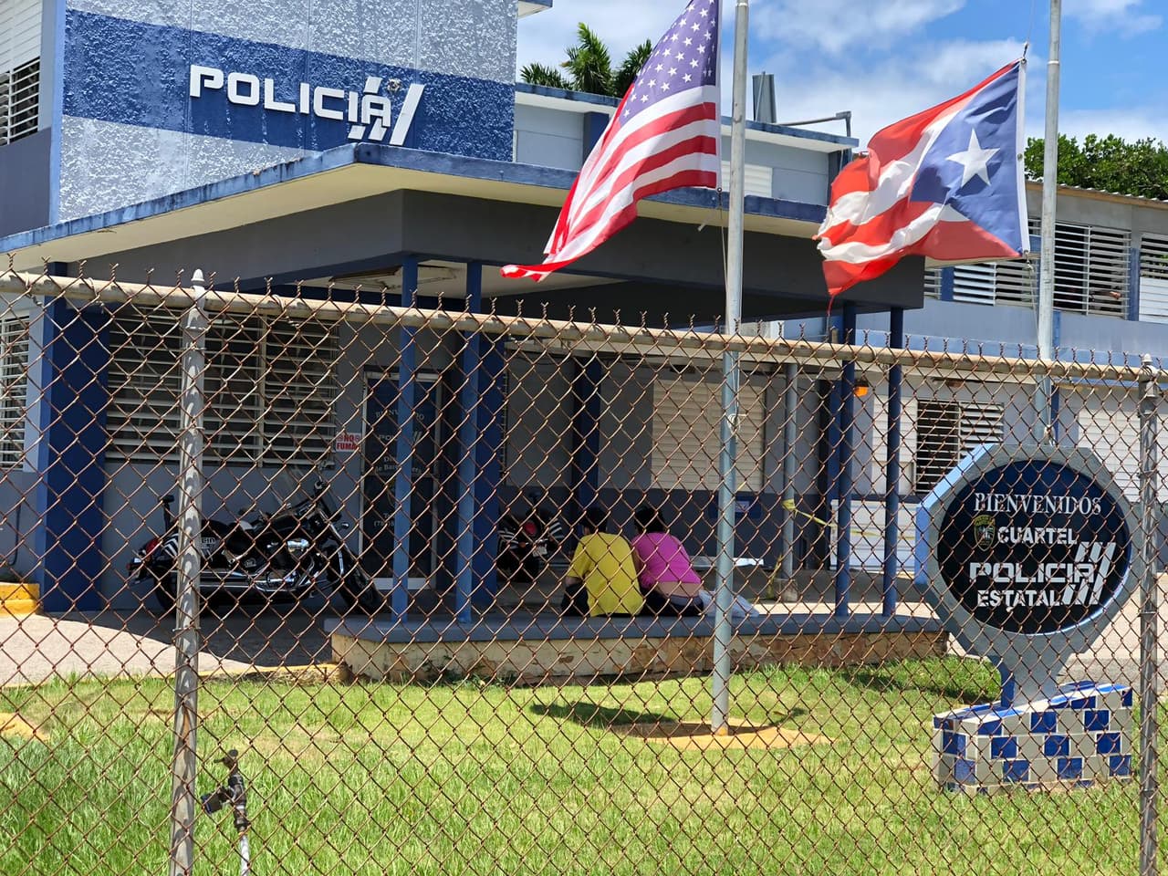 Fiscalía podría presentar cargos contra madre y padrastro de menor que caminaba solo en Barceloneta