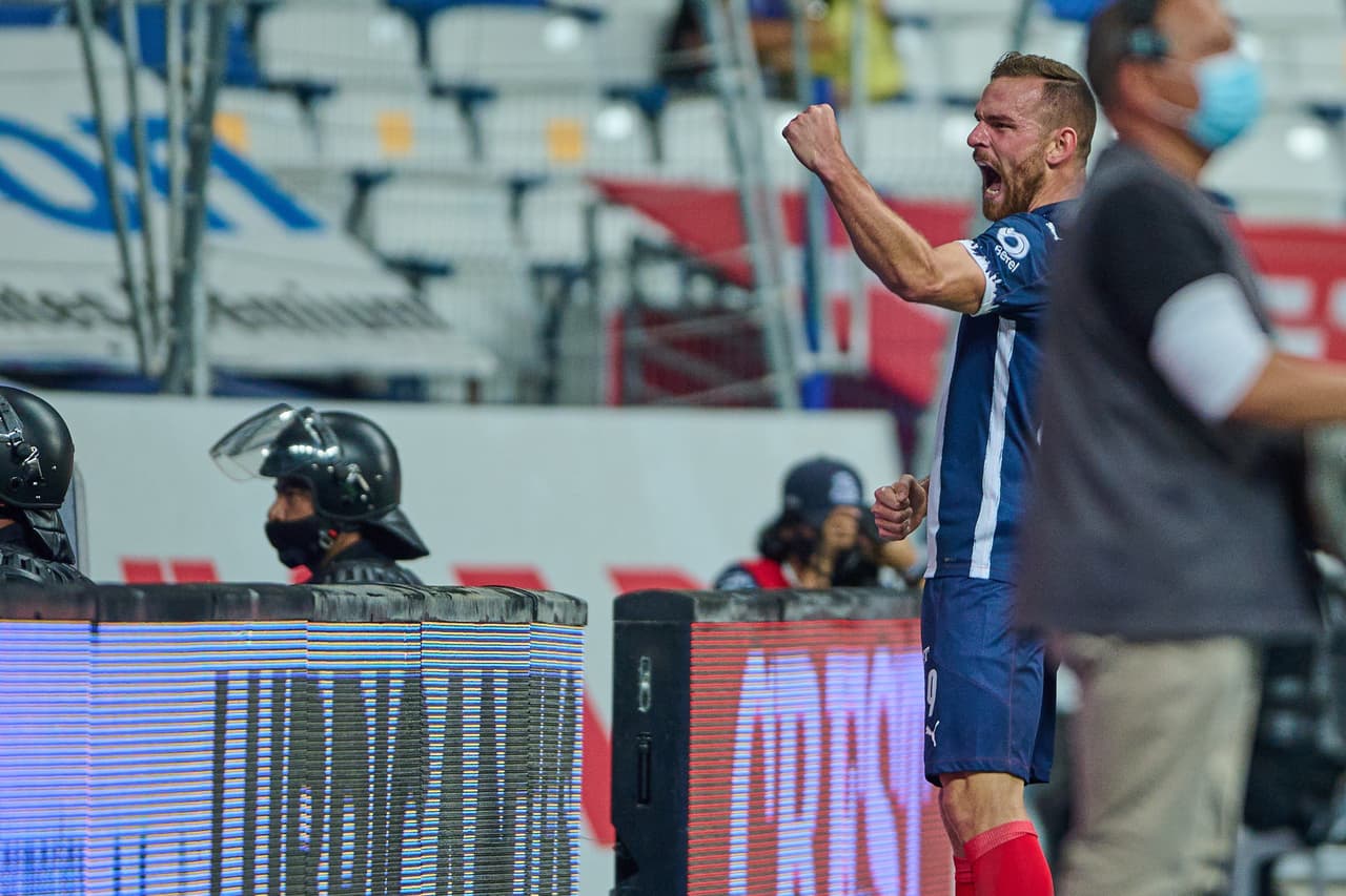 Rayados de Monterrey venció por la mínima diferencia Mazatlán FC y confirmó su pase directo a Cuartos de Final, mientras que los de Tomas Boy están eliminados.