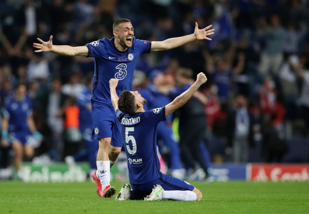 Los 'Blues' pintan de azul el Estadio Do Dragao con las celebraciones de la segunda UEFA Champions League de su historia.