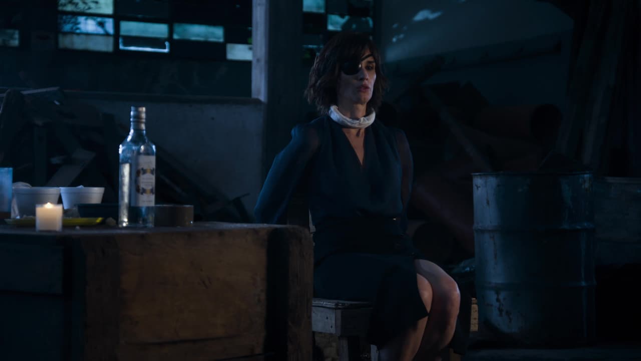 Por supuesto Catalina no perdió la oportunidad de hacerlo sentir menos.