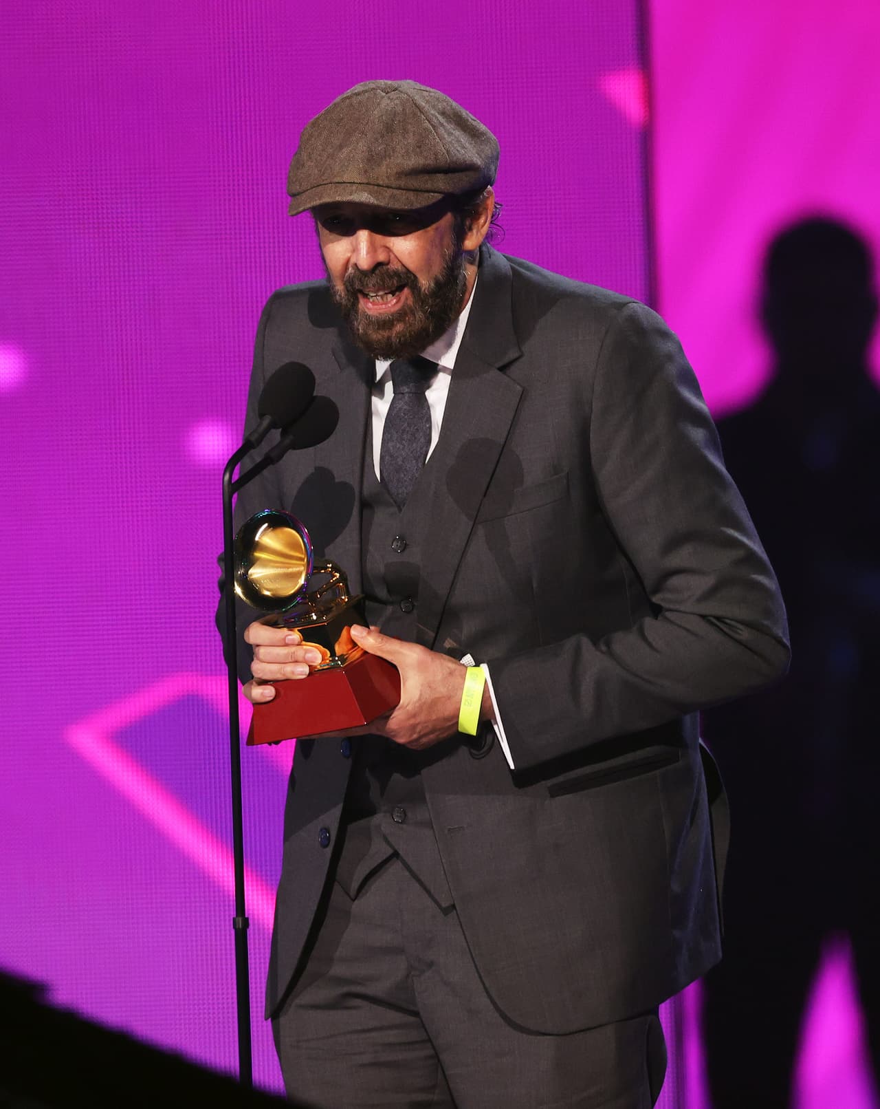 <b>Juan Luis Guerra con 4.40</b>
<br>
<b>Premios:</b> 3
