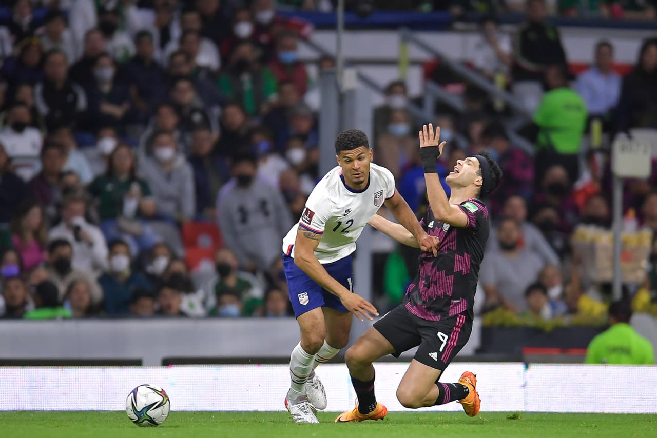México y Estados Unidos dan un paso al frente para clasificarse al Mundial Qatar 2022 con un empate 0-0 en el Estadio Azteca en juego de eliminatorias mundialistas.