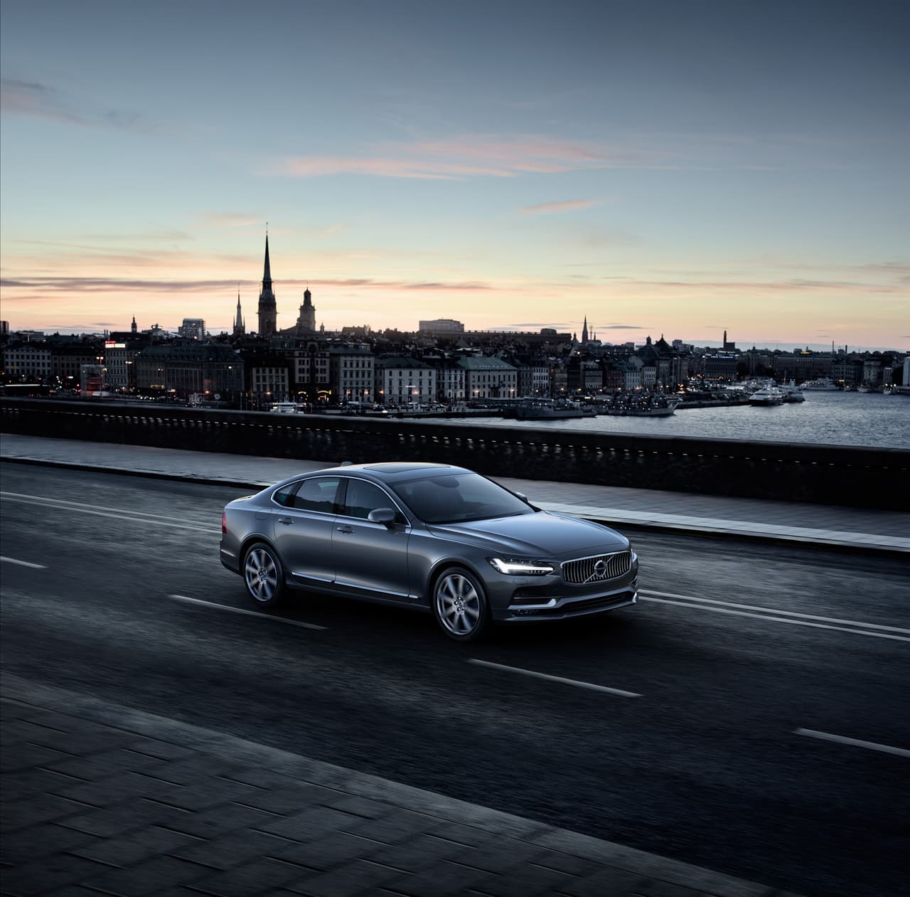 Volvo S90 2017