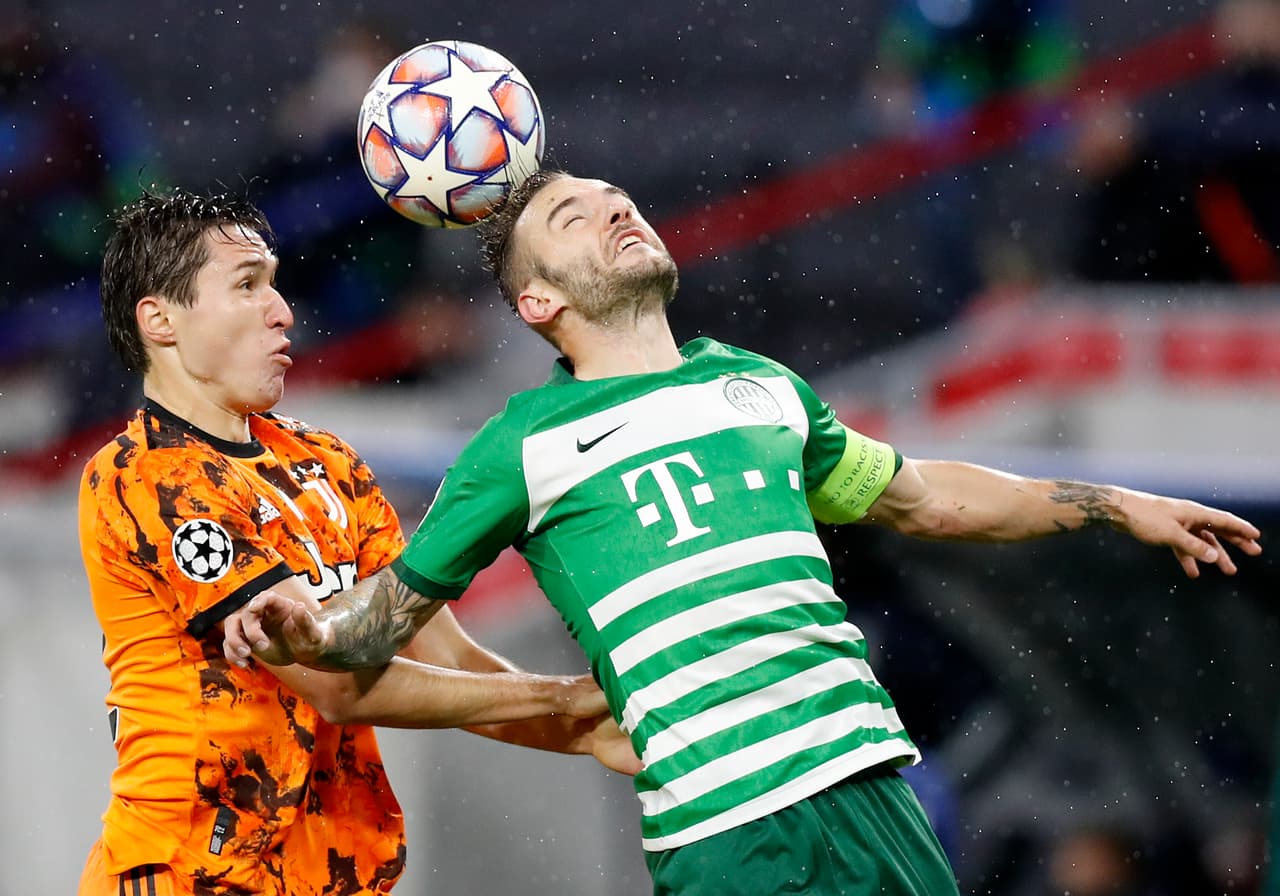 Juventus golea al Ferencvaros por cuatro goles a uno. Alvaro Morata se llevó las palmas con doblete, mientras que Dybala y Dvali hicieron los otros dos tantos. El gol de la honra por parte del equipo de Budapest, fue de último minuto por parte de Franc Boli durante la J3 de la Champions League.