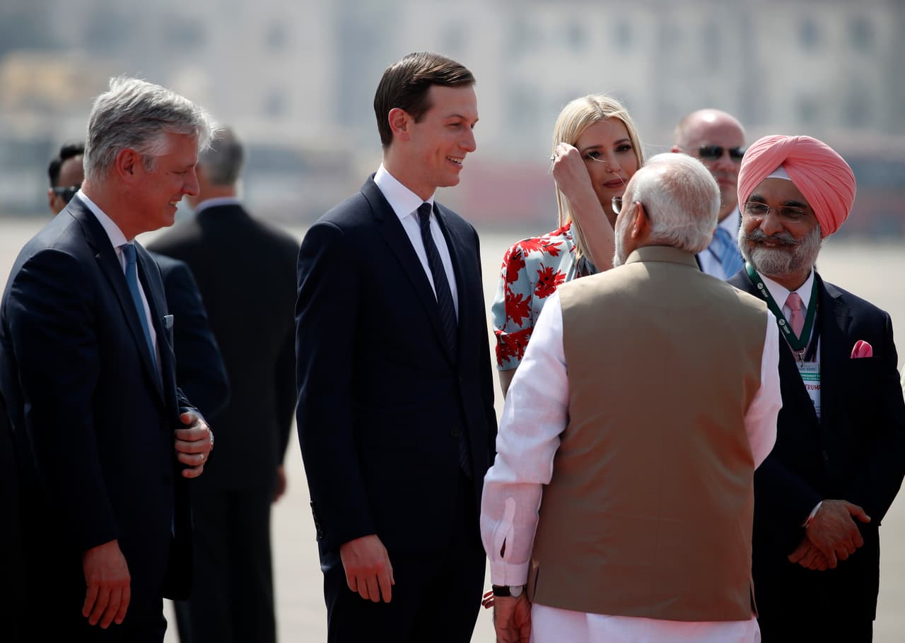 El asesor y yerno del presidente Jared Kushner, y su esposa y asesora de la Casa Blanca Ivanka Trump, también viajaron a India a acompañar la visita del presidente Donald Trump.