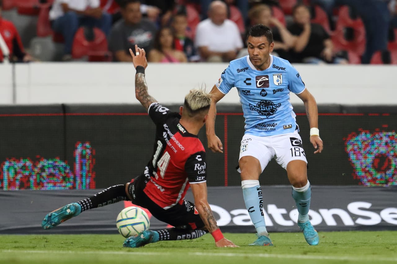 Atlas le remonta a Querétaro para vencerlo 3-1 con goles de Luis Reyes, Ozziel Herrera y Julián Quiñones en la Jornada 7.