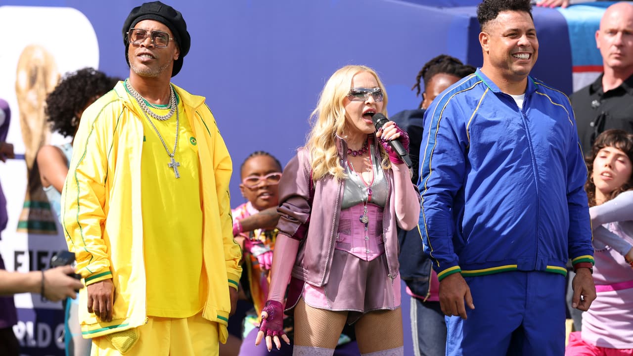 Así salió Madonna al estadio.