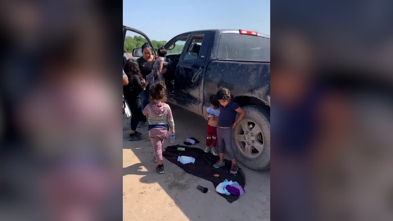 <a href="https://www.univision.com/local/san-antonio-kwex/aumento-de-ninos-inmigrantes-no-acompanados-en-la-frontera-texas" target="_blank">Un agente de la Patrulla Fronteriza asignado a la estación Eagle Pass estaba realizando operaciones de vigilancia cuando respondió a una llamada de un oficial del condado de Maverick sobre cinco niñas inmigrantes no acompañadas. </a>