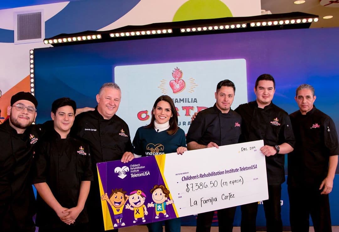 El esfuerzo continuó el sábado durante una transmisión de 13 horas por UniMás y Galavisión con un elenco impresionante de artistas, empresas patrocinadoras y público.