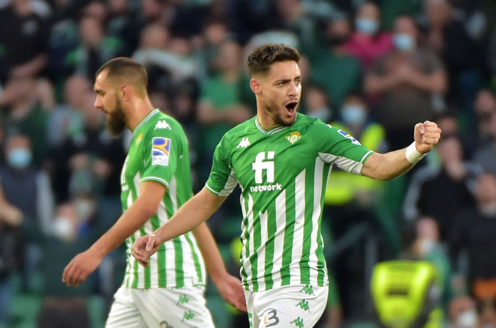 Real Betis suma un triunfo en casa ante Mallorca, con marcador de 2-1 durante la J25 en La Liga. Alexandre Moreno Lopera (25’) y Willian José, de penalti (83’), le dan el triunfo sobre la única anotación por parte de Vedat Muriqi al 75’; Lainez y Guardado fueron convocados para el encuentro.