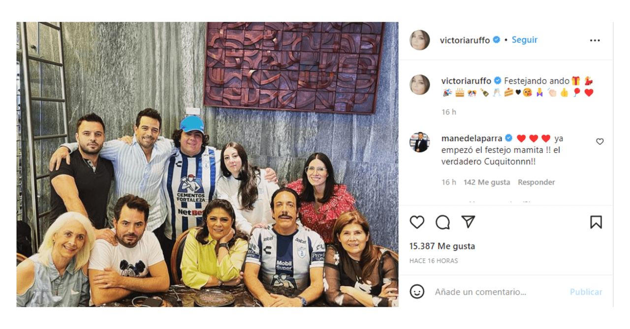 Victoria Ruffo con su esposo e hijos
