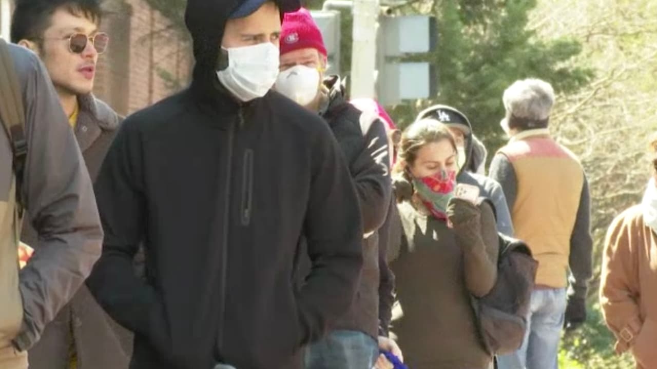 Houston tendrá 5 mega sitios para realizar pruebas de covid-19