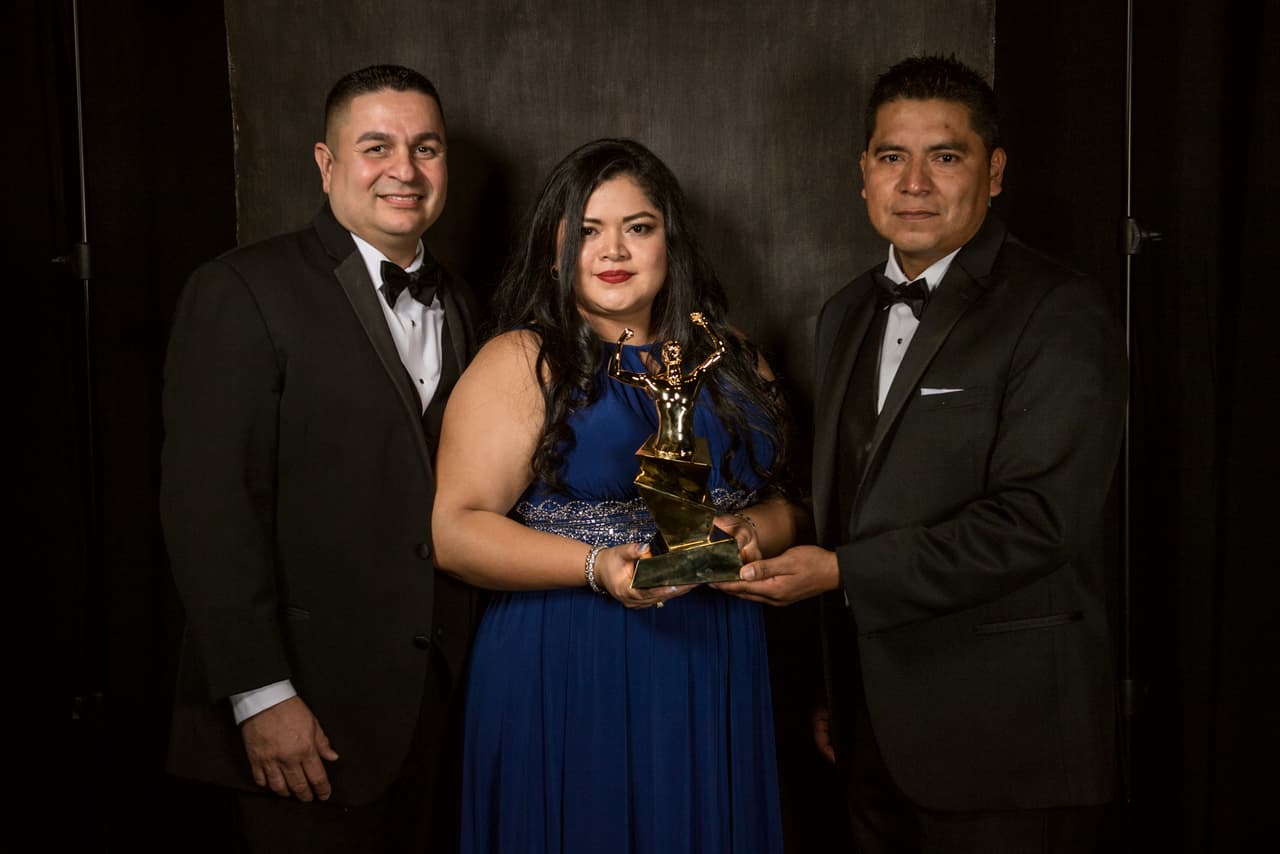 El Premio por Amor al Deporte, lo obtuvo el colombiano Jairo Martínez.