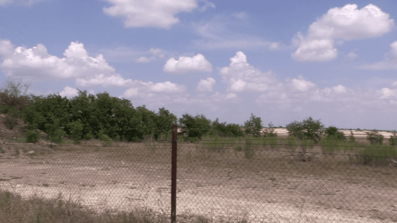 Uno de ellos se había casado recientemente, hace unos 6 meses. Otro se había graduado recientemente del distrito escolar de Jarrell ISD.