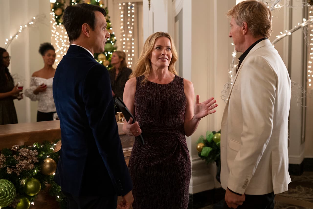 Elisabeth Shue regresa como Ali Mills.