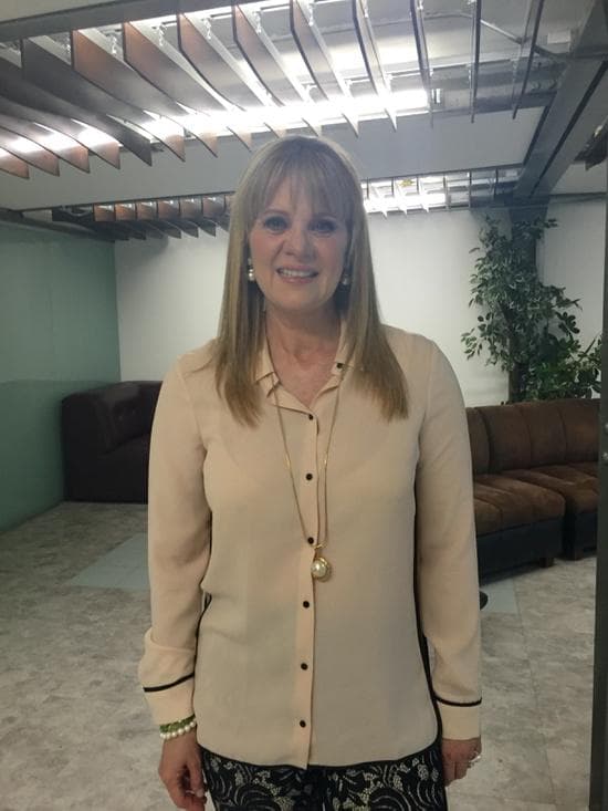 El que Nicolás ya esté más grande, abre la posibilidad para que Erika se dé un tiempo para tener una pareja.