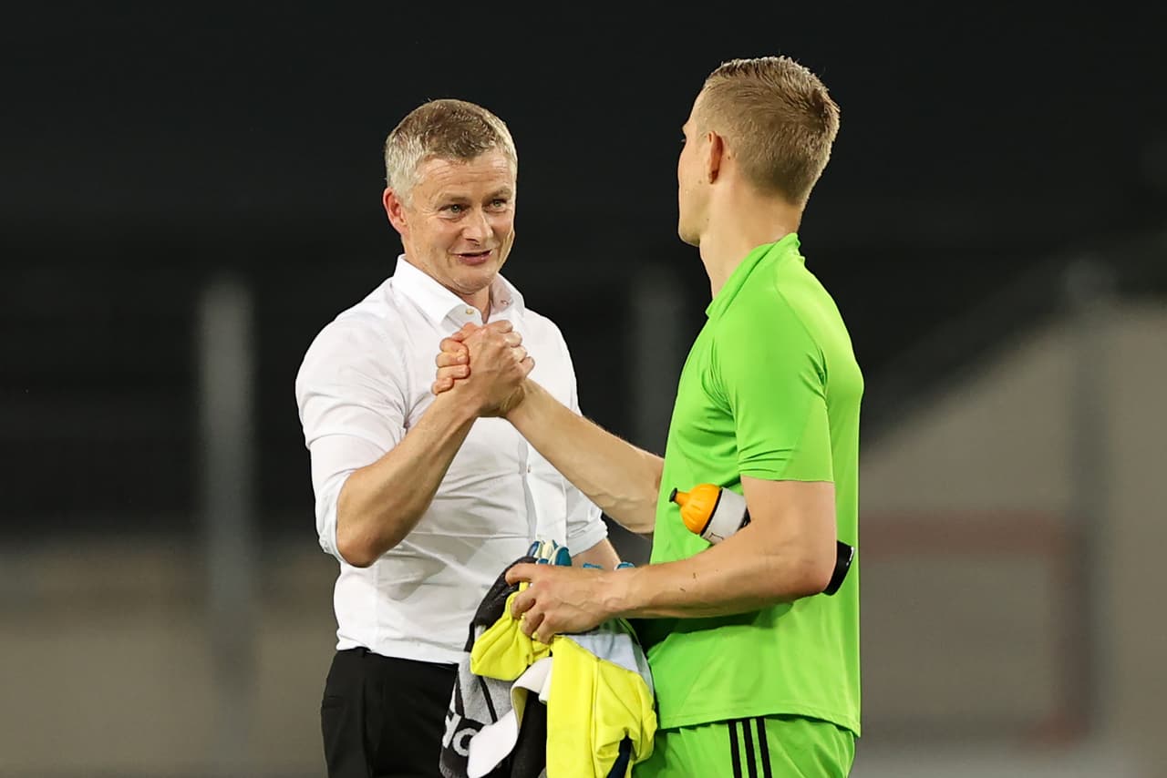 El entrenador del Manchester United, Ole Gunnar Solskjaer, elogió la actuación del portero del Copenhague, Karl-Johan Johnsson, de quien dijo había jugado "el partido de su vida".
