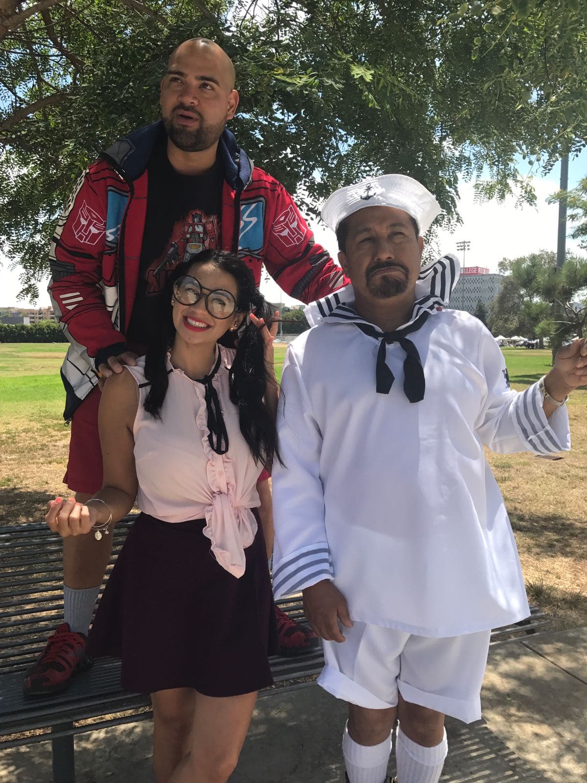 <a href="https://www.facebook.com/RaulElPelon/?fref=ts">Raúl 'El Pelón'</a>,
<a href="https://www.facebook.com/carlamedranoo/?fref=ts"> Carla Medrano </a>y
<a href="https://www.facebook.com/andresmaldonadoelfeo/?fref=ts">Andrés Maldonado</a> regresarán a las clases de la escuela por una buena razón en esta temporada.