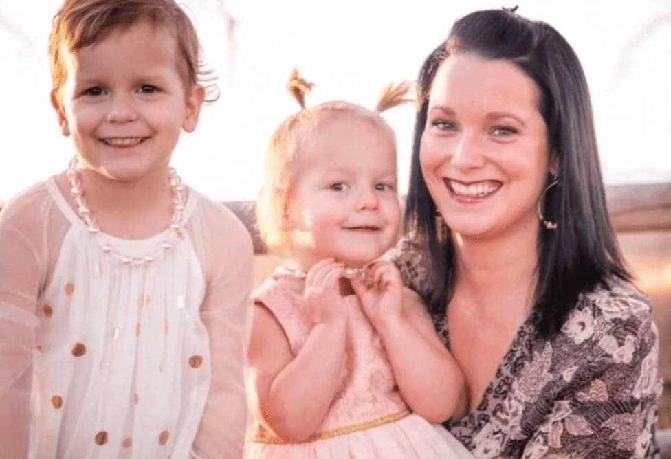 Ordenan a sujeto sentenciado por matar a esposa y dos hijas pago de $ 6 millones