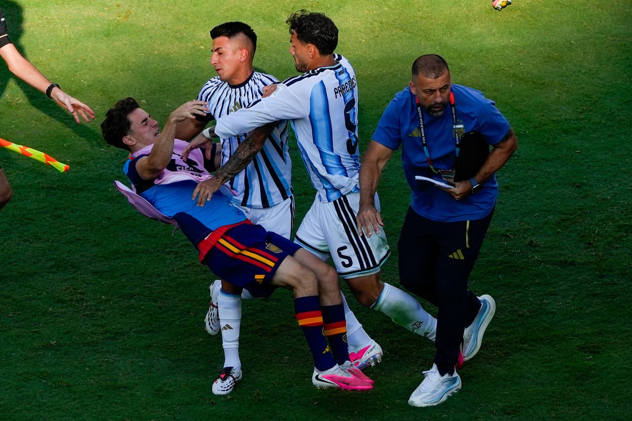 La FIFA investigará altercado entre España y Argentina después de la final del Mundial: Paredes y Gavi involucrados