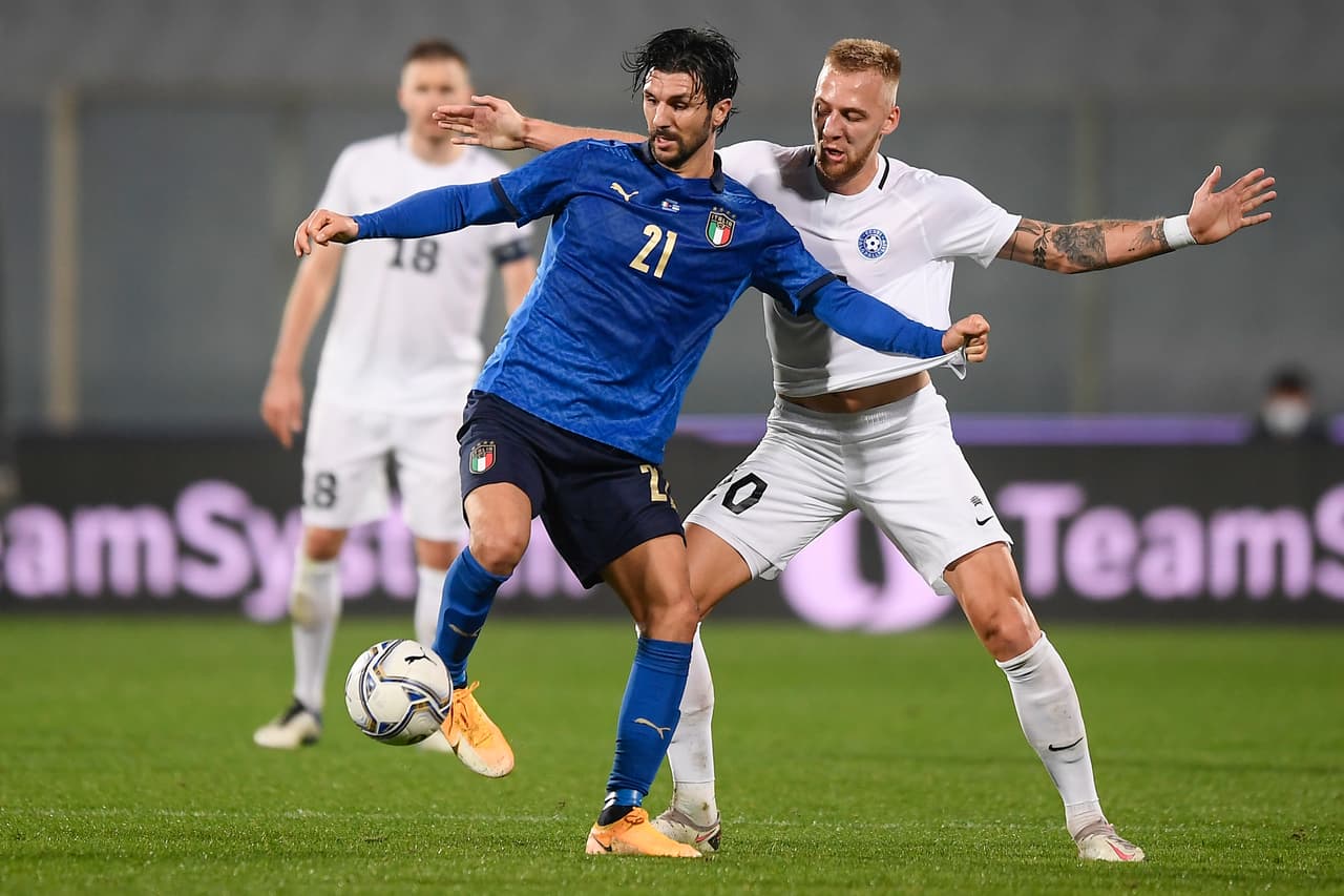 Italia 4-0 Estonia | Grifo (14’, 75’), Bernardeschi (27’) y Orsolini (86’) hicieron los de la goleada. Italia se medirá a Polonia y Estonia a Macedonia del Norte en la quinta fecha de la Nations League.