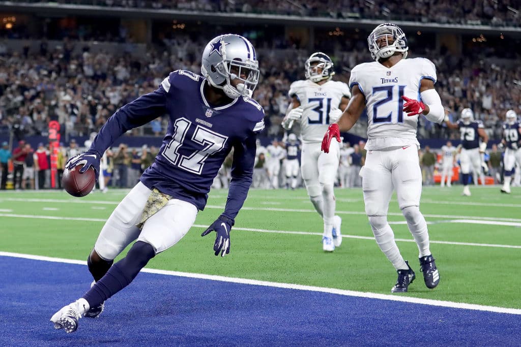 A 39 segundos del medio tiempo, Prescott le envió pase de anotación de 23 yardas a Allen Hurns (17) para empatar 14-14 el juego dando esperanzas a los aficionados de los Cowboys para la segunda mitad.