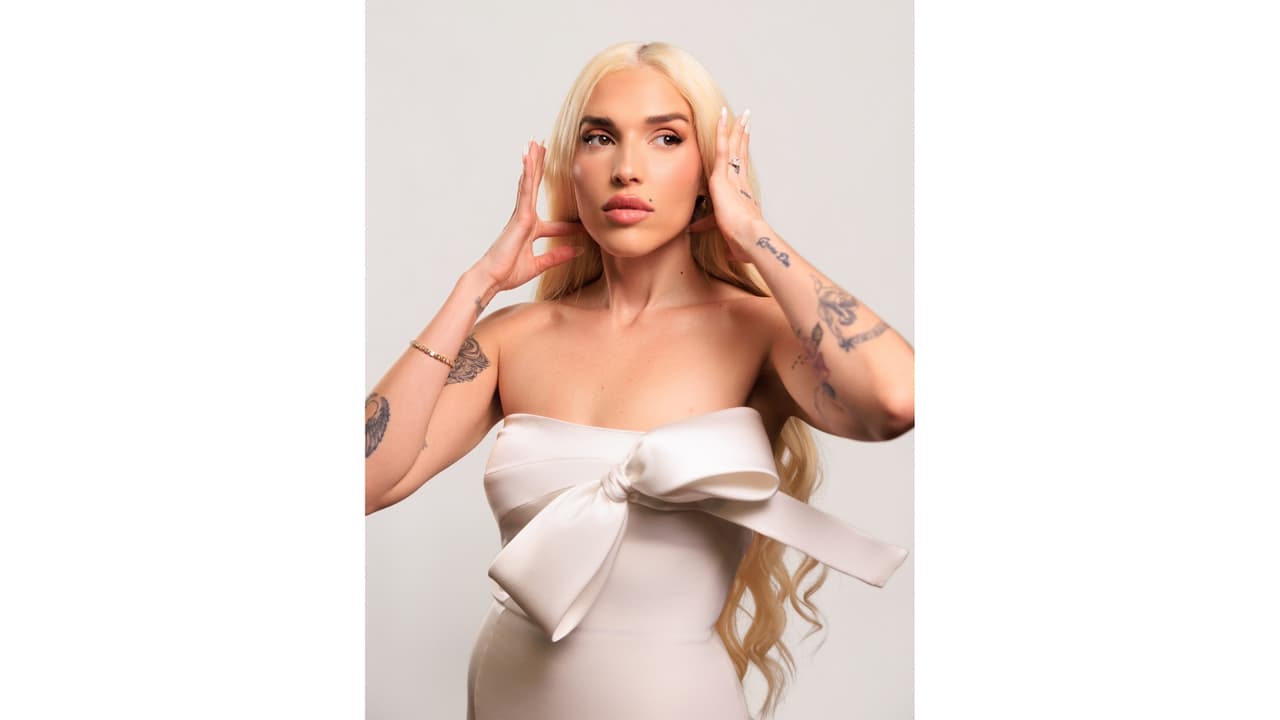 Elena Rose cantará en Premios Juventud 2026
