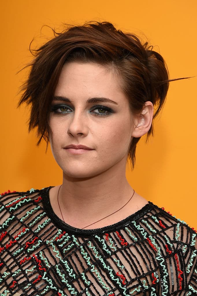 Stewart era favorita en esta categoría por su interpretación de la princesa Diana en Spencer, mientras que Colman también fue elogiada por su papel en The Lost Daughter de Maggie Gyllenhaal.