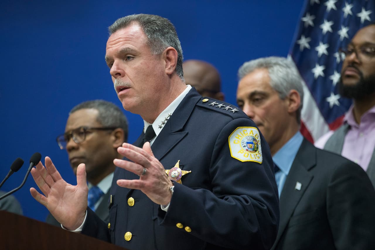 Dan a conocer correos electrónicos de Garry McCarthy, ex jefe de la policía de Chicago