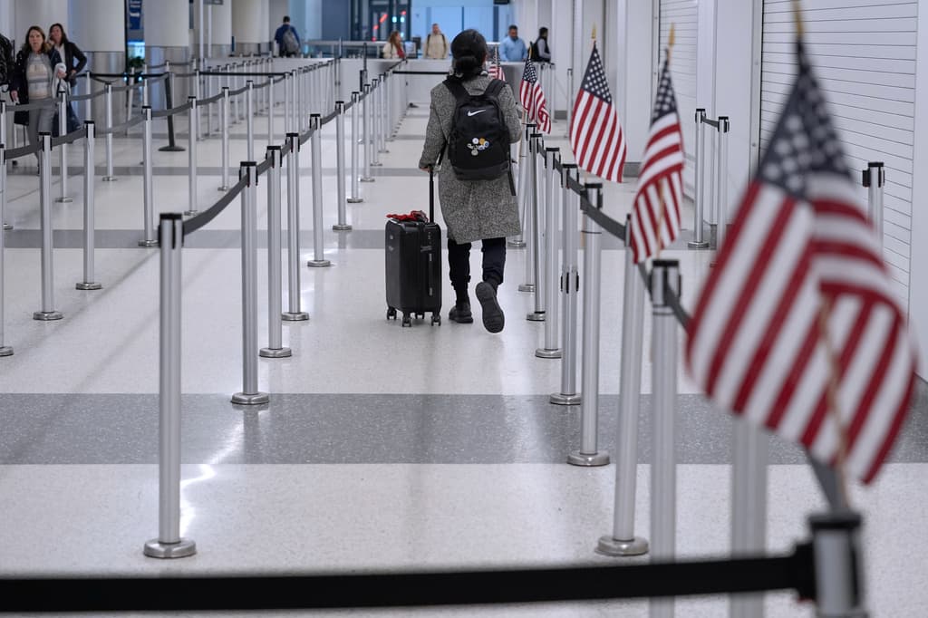 Las medidas de seguridad cambiaron para siempre la forma de viajar y vivir en Estados Unidos