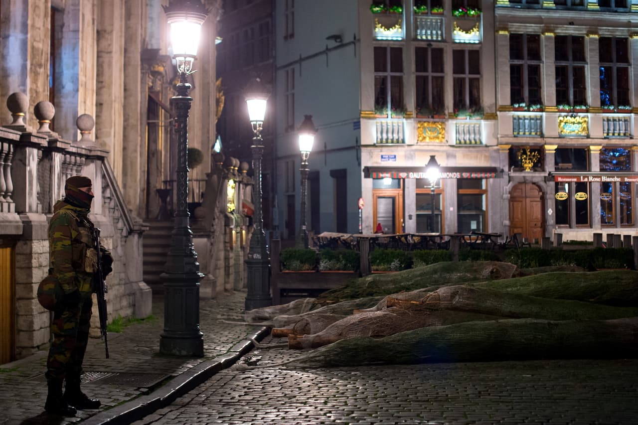 Bélgica extiende por una semana alerta máxima por amenazas terroristas