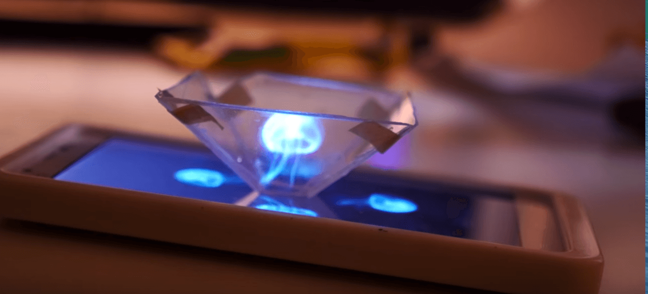 Convierte tu smartphone en un holograma 3D