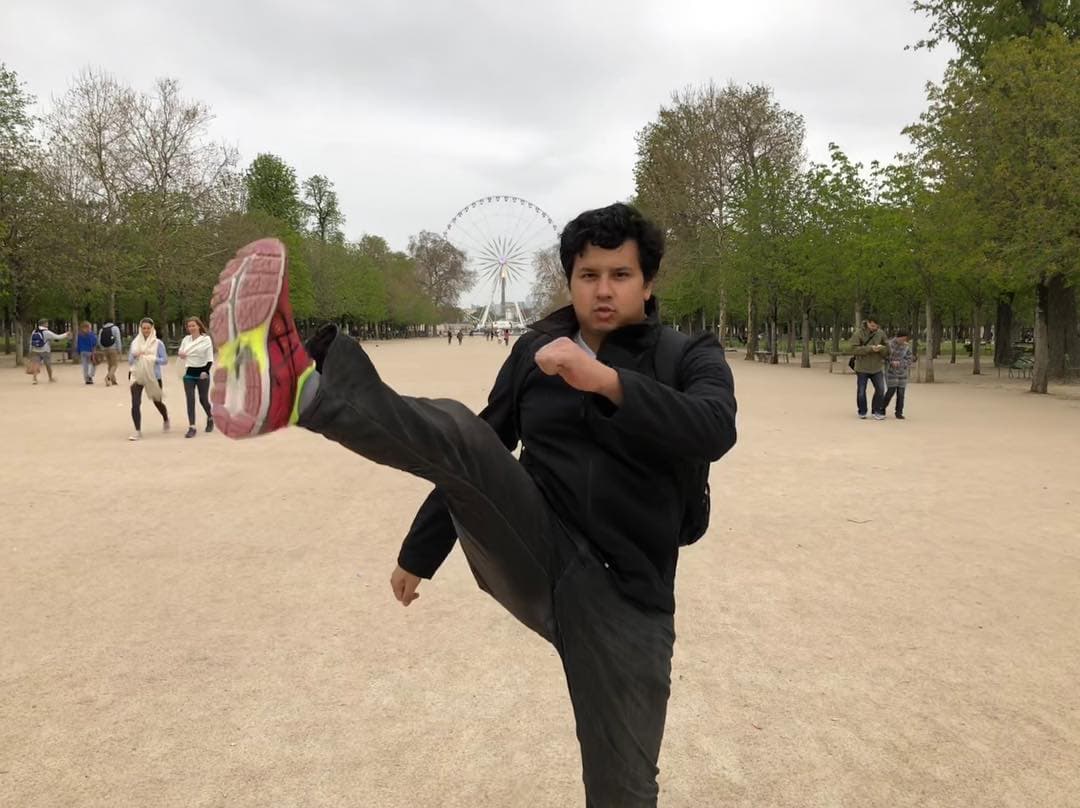 De los tres hermanos, Kiko es el más serio y el que menos comparte en redes sociales sobre su vida.