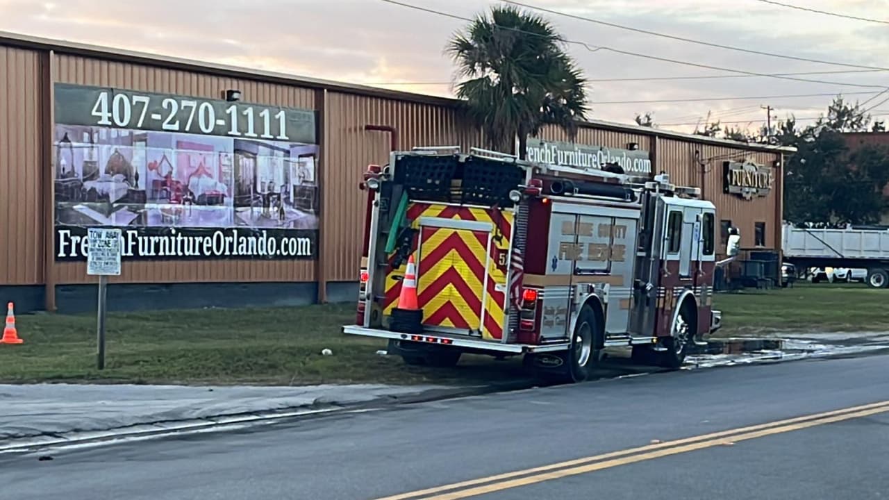 Tercera persona muere tras incendio en almacén de fuegos artificiales en Orlando