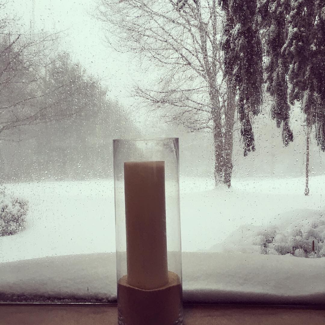 Alicia Keys disfrutando del blanco paisaje.