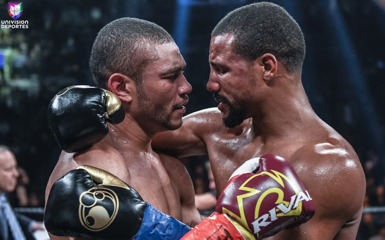 El venezolano José Uzcátegui (27-2, 23 KOs) se llevó la revancha ante Andre Dirrell (26-3, 16 KOs) con un trabajado nocaut en el octavo episodio. 'Bolivita' obtuvo el título interino supermediano de la FIB.