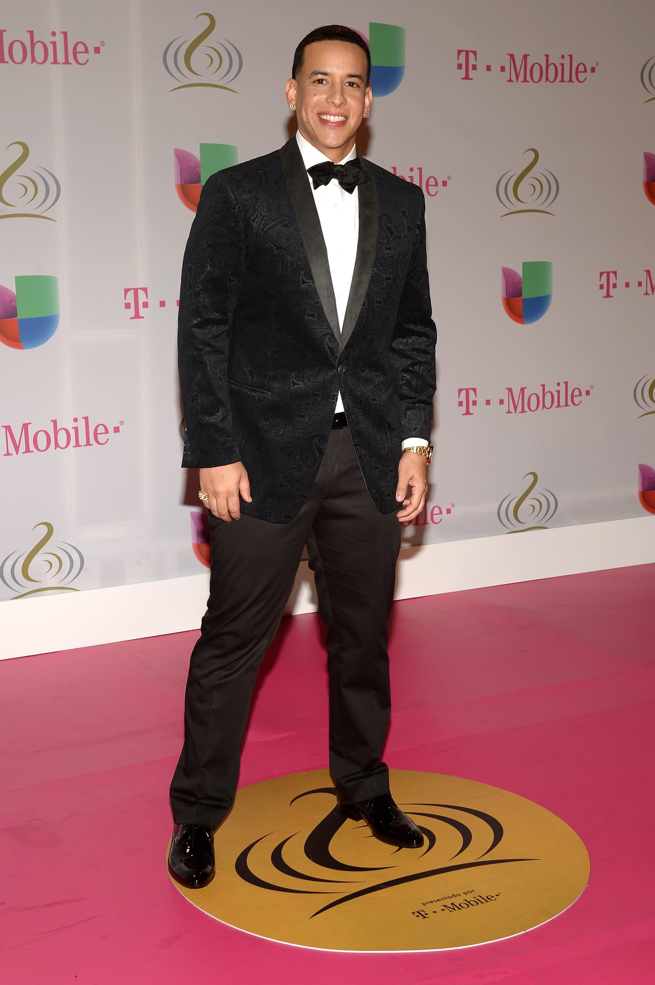 Actualmente, Daddy Yankee es el artista que lidera las nominaciones de
<b><a href="https://www.univision.com/shows/premio-lo-nuestro">Premio lo nuestro</a></b> que se transmitirán el próximo 20 de febrero por Univision.
<br>