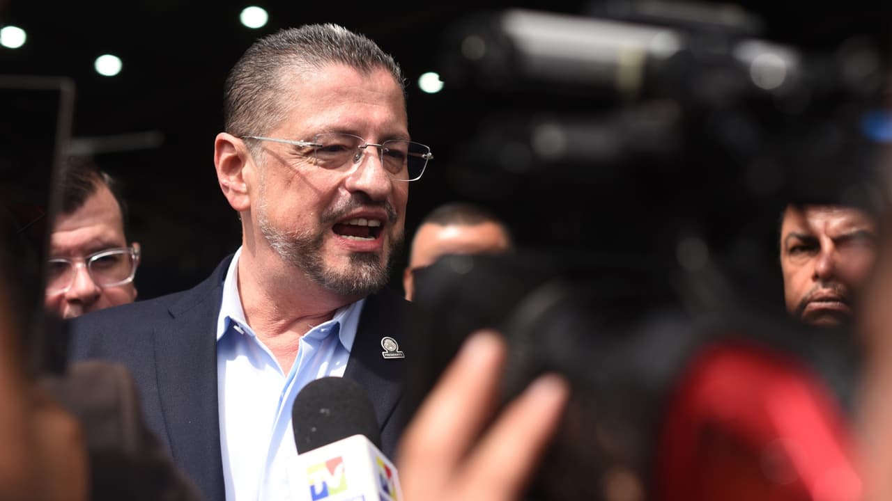 Gobierno de Costa Rica 'destapa' complot para asesinar al presidente Rodrigo Chaves antes de elecciones