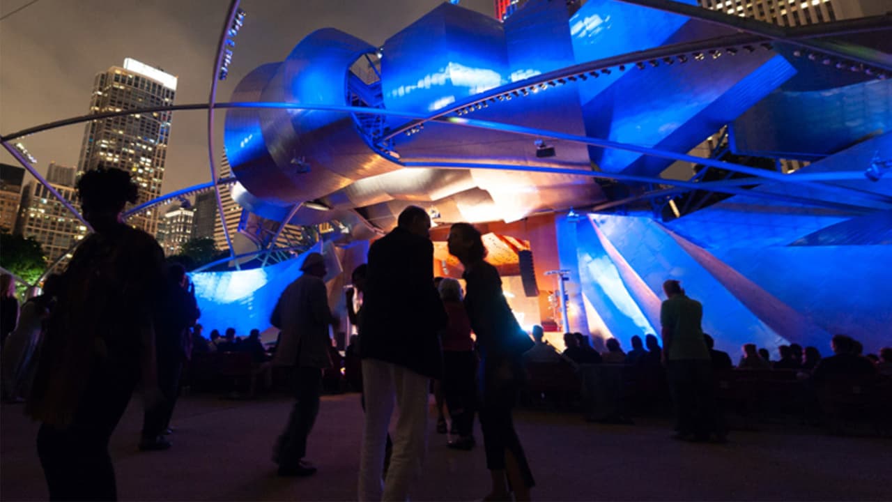 <b>Festival de Jazz</b>
<br>Millenium Park alberga este fin de semana el tradicional festival de Jazz de Chicago. Se trata de un evento gratuito con artistas locales y nacionales.
<a href="https://www.chicago.gov/city/en/depts/dca/supp_info/chicago_jazz_festival.html" target="_blank">Para obtener más información visita esta página</a>.