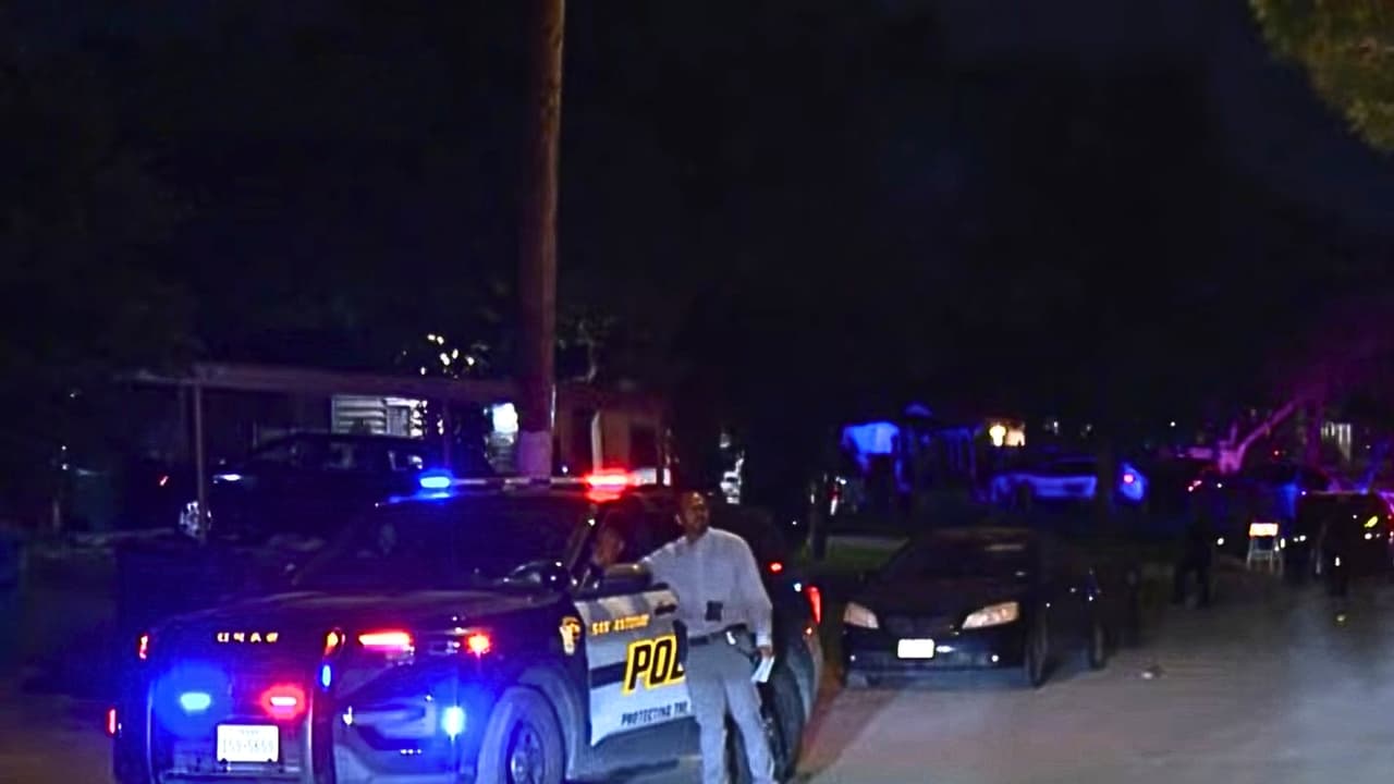 Arrestan a adolescente de 13 años y lo acusan de asesinar a joven de 20 años en San Antonio