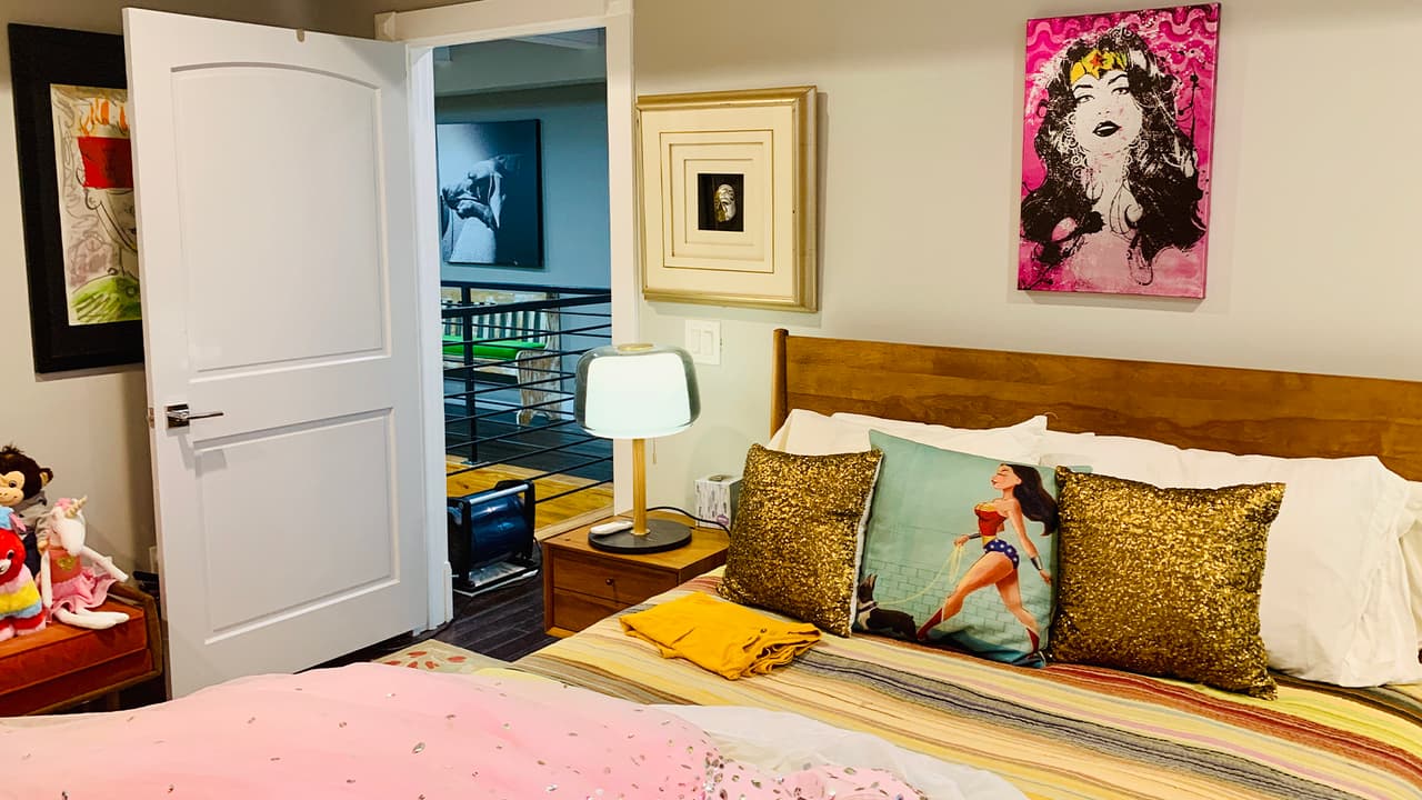 En un principio los funcionarios del ayuntamiento de Houston no sabían cómo clasificar la nueva propiedad que por varias décadas ofreció servicios religiosos.