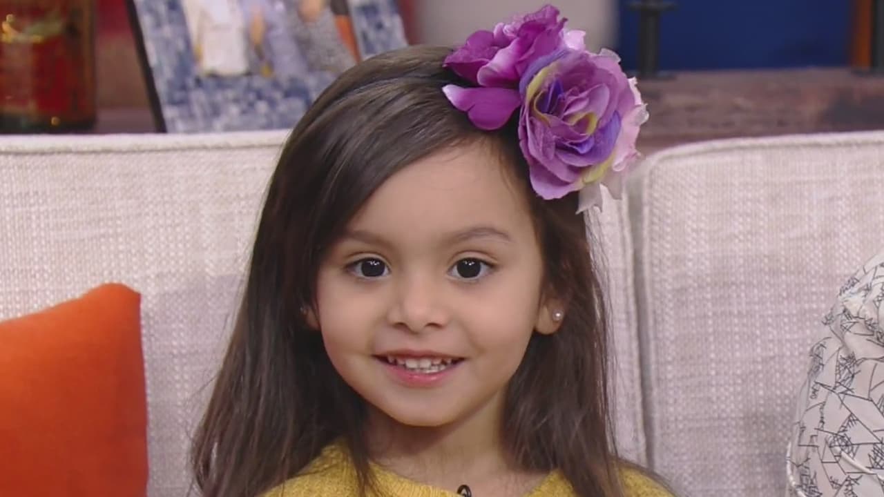 Elizabeth es bella, coqueta y muy talentosa.