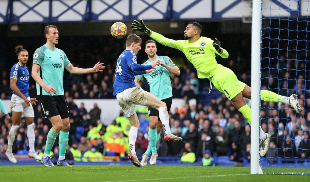 Brighton se queda con el triunfo sobre Brighton and Hove Albion con marcador de 3-2 durante la J21 en la Premier League. Para los Toffees, anoto doblete Anthony Gordon, mientras que para los 'seagulls', lo hicieron Dan Burn y otro doble de Alexis Mac Allister.