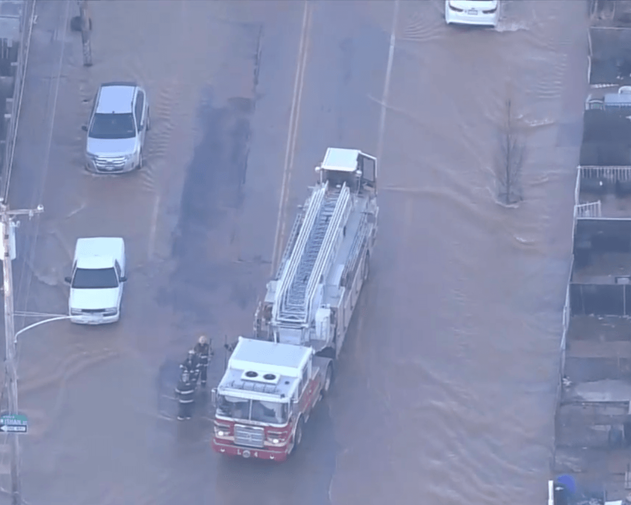 Comenzó alrededor de las 6:15 a. m. del miércoles en South 56th Street y Springfield Avenue.