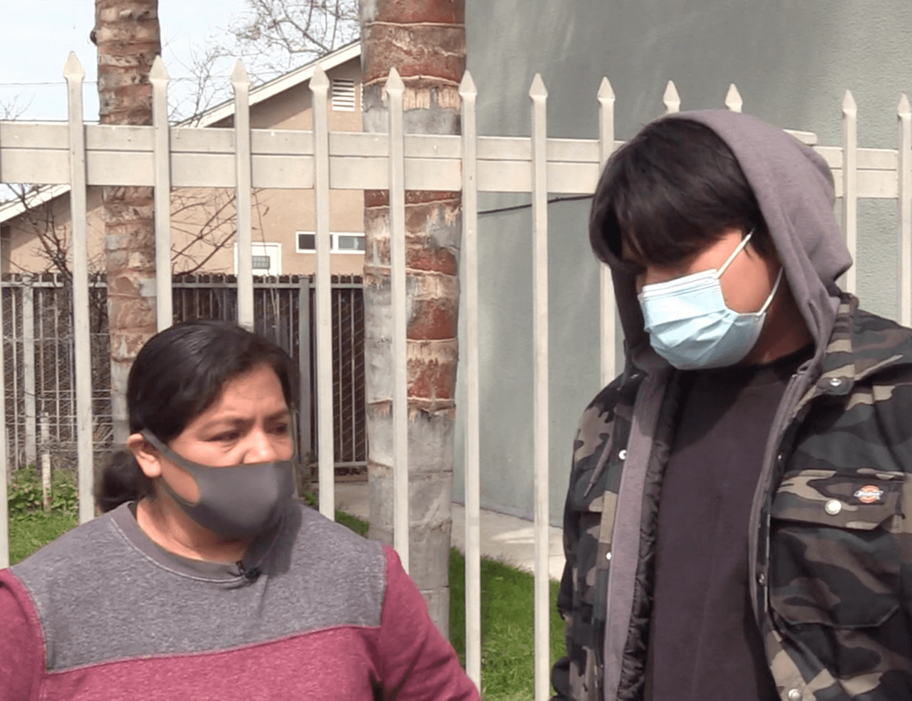 Isai y Verónica, hijo y esposa de Lorenzo Perez